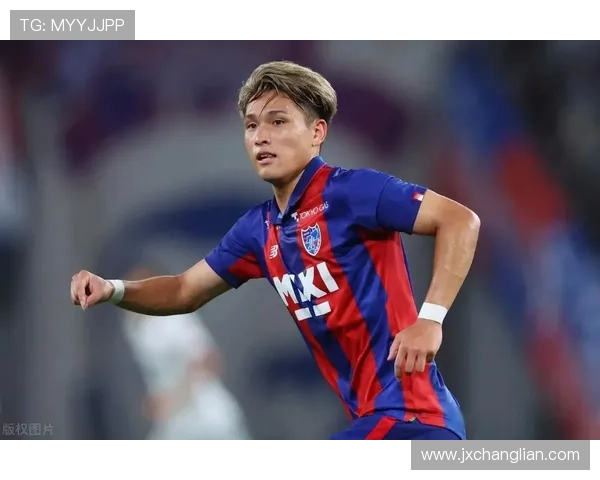 日本男足球星历史排名榜：谁是最具影响力与成就的传奇球员